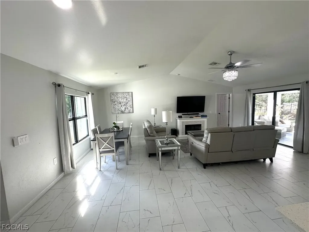 3710 38th Street SW Lehigh Acres FL 33976