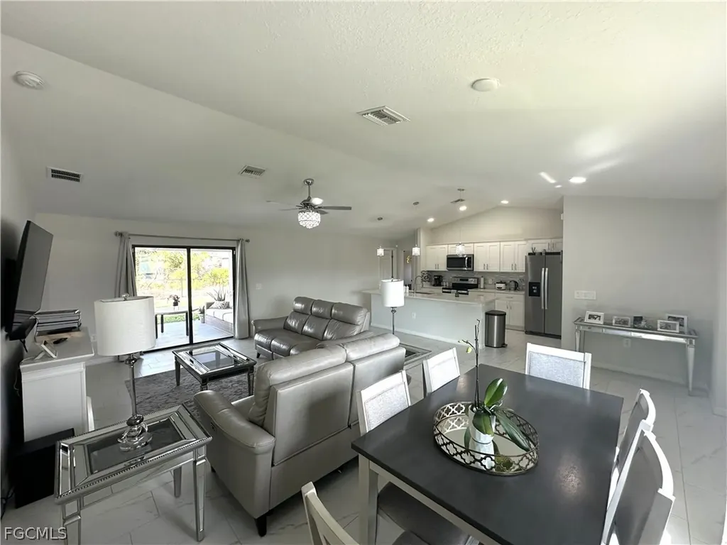 3710 38th Street SW Lehigh Acres FL 33976