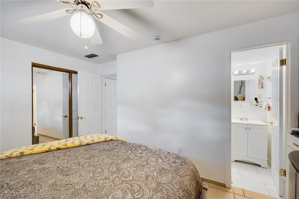 1652 Jamestown Court Fort Myers FL 33907