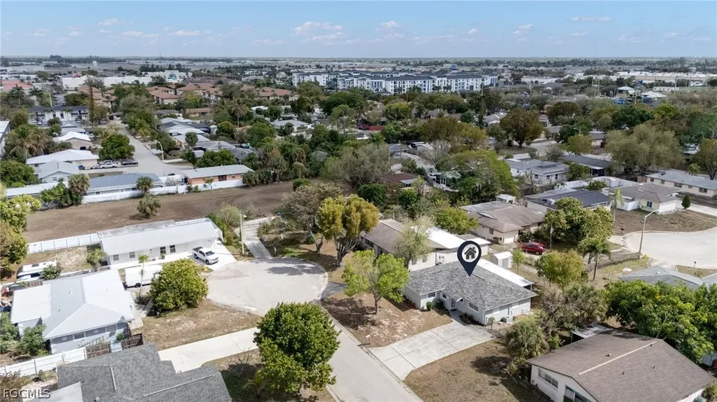 1652 Jamestown Court Fort Myers FL 33907