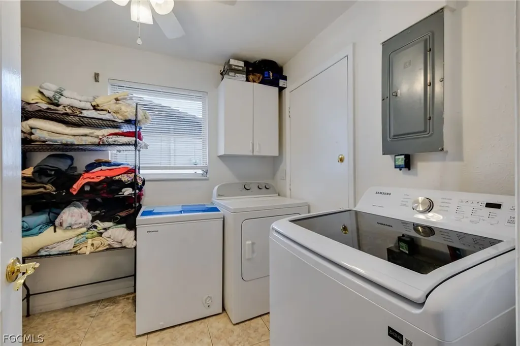 1652 Jamestown Court Fort Myers FL 33907