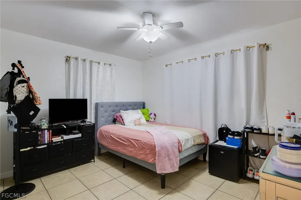 1652 Jamestown Court Fort Myers FL 33907