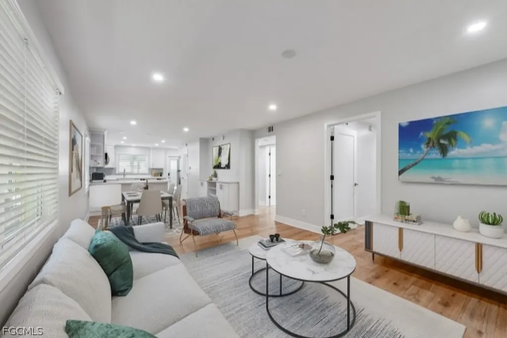 1100 8th Avenue S Naples FL 34102