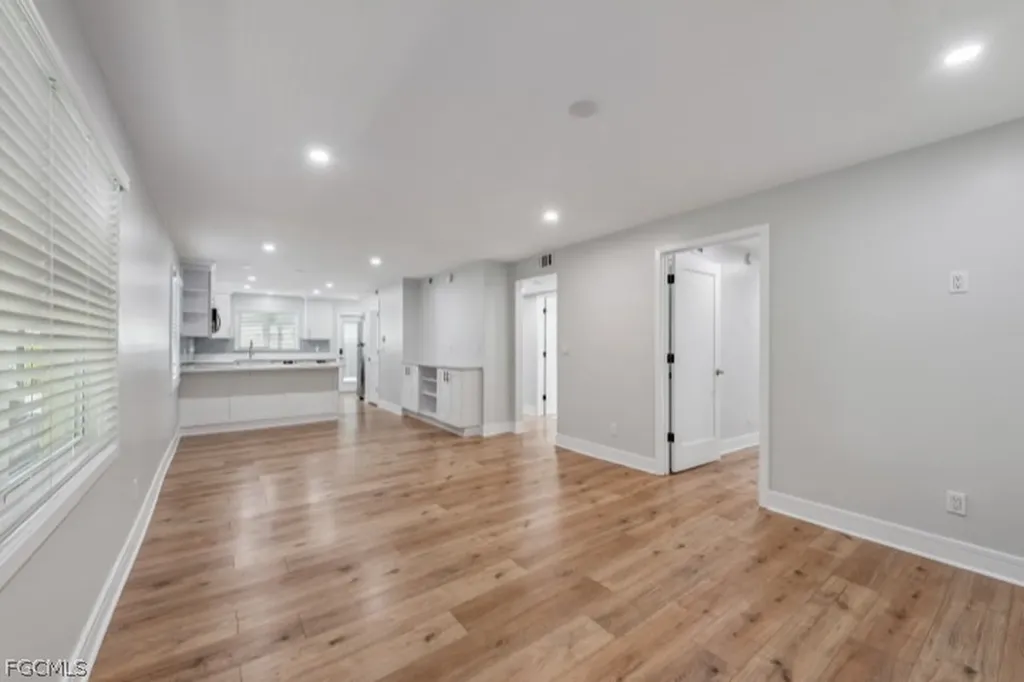 1100 8th Avenue S Naples FL 34102