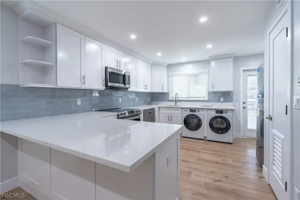 1100 8th Avenue S Naples FL 34102