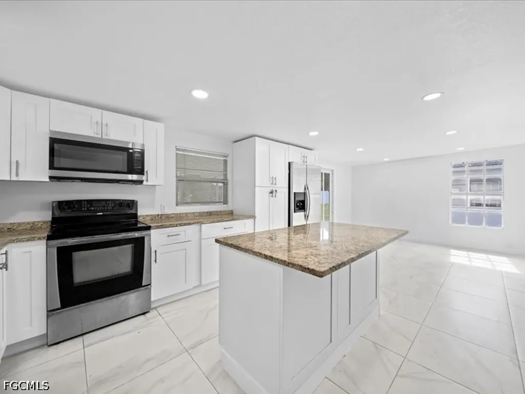 121 E 3rd Street Lehigh Acres FL 33936