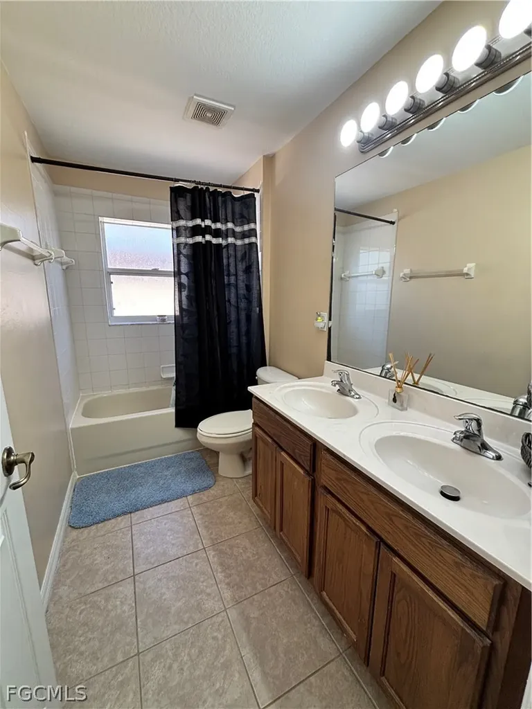 17533 Holly Oak Avenue Fort Myers FL 33967