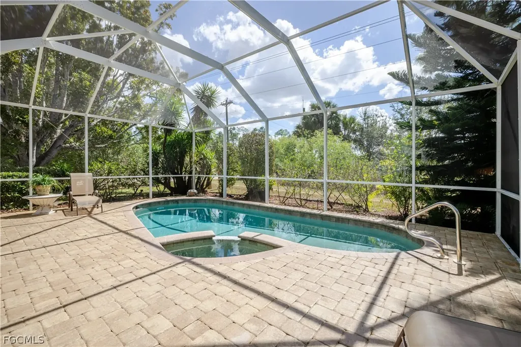 2340 Palo Duro Boulevard North Fort Myers FL 33917