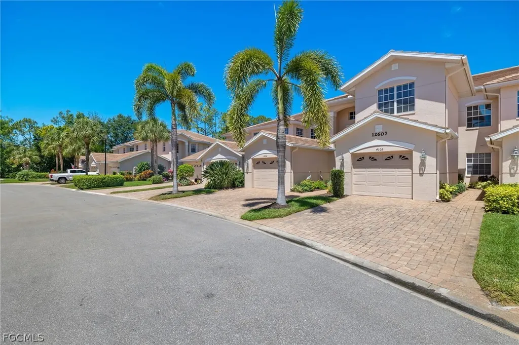 12607 Fox Ridge Drive Bonita Springs FL 34135