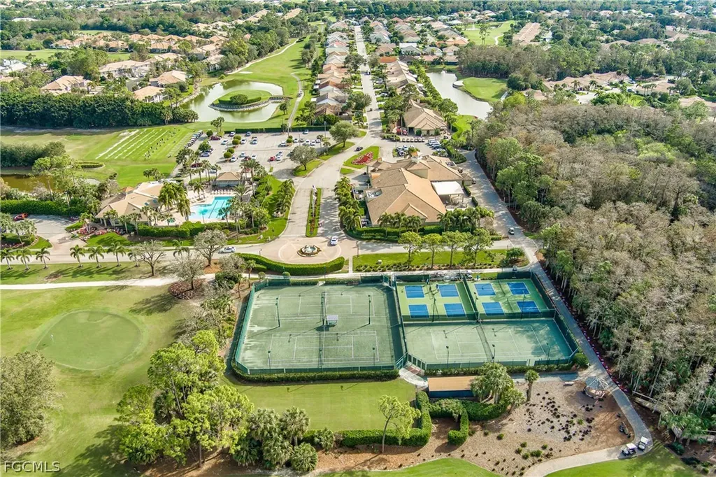 12607 Fox Ridge Drive Bonita Springs FL 34135