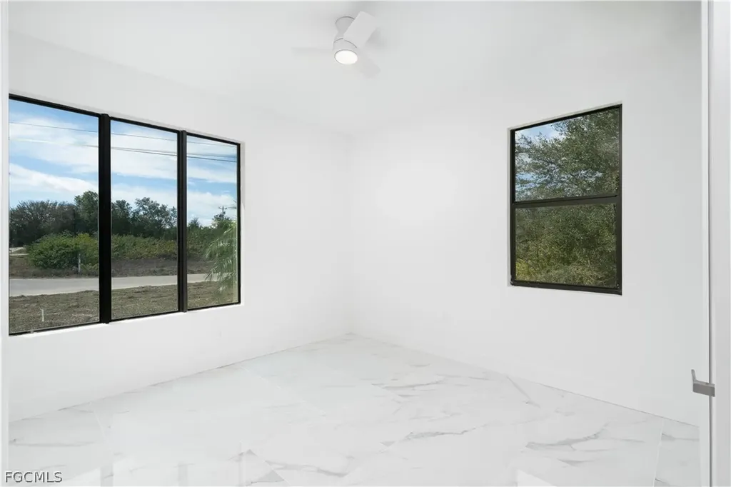 529 Theodore Vail Street E Lehigh Acres FL 33974