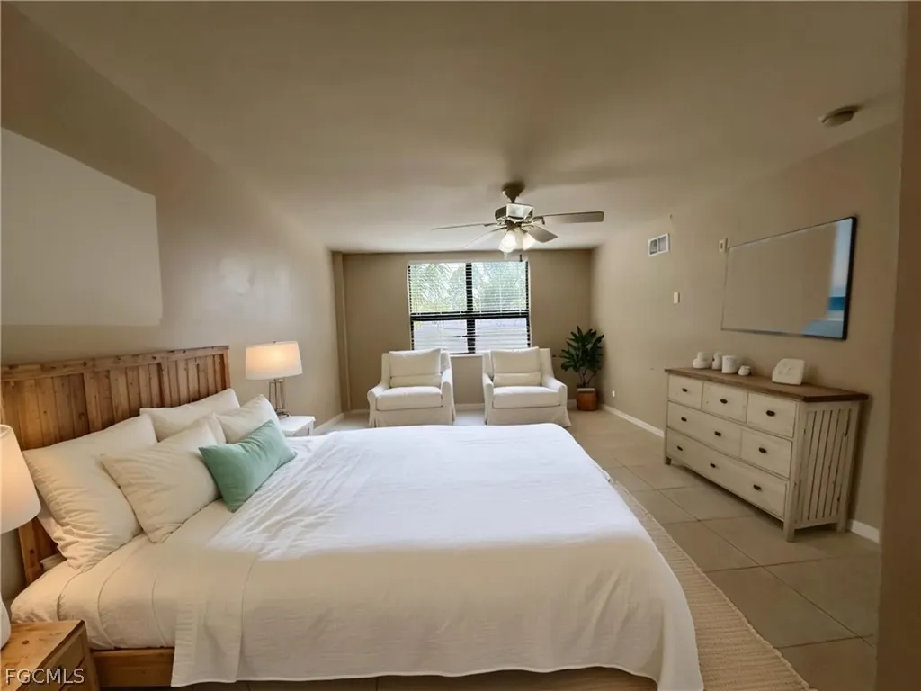4803 Sunset Court Cape Coral FL 33904