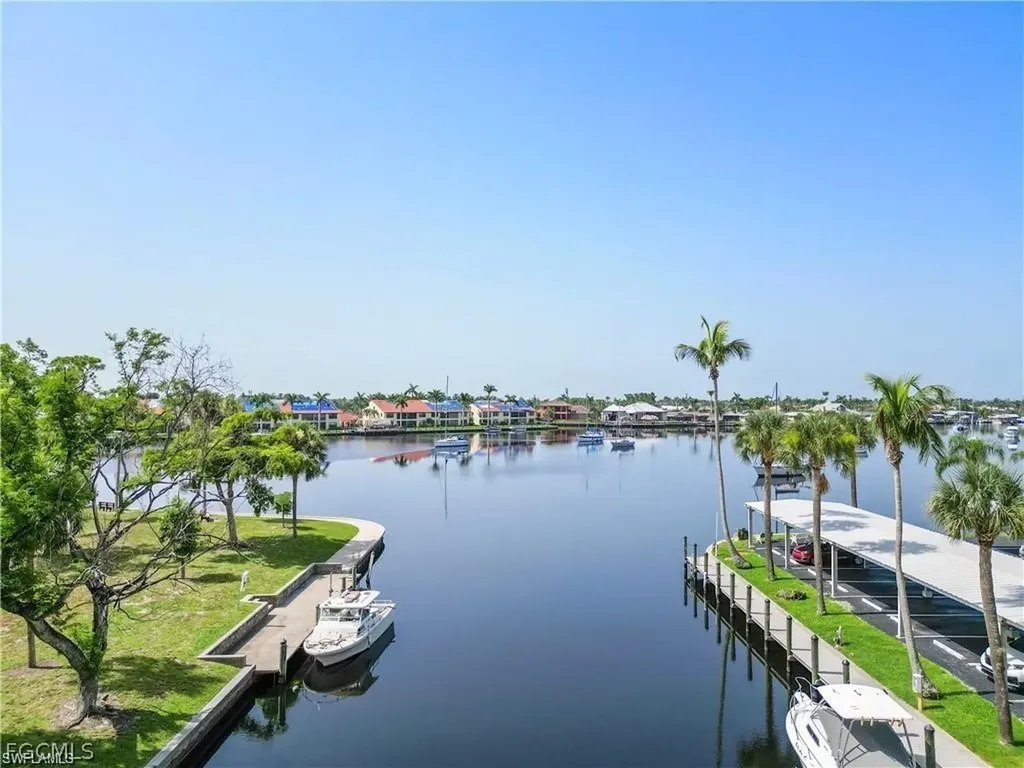 4803 Sunset Court Cape Coral FL 33904
