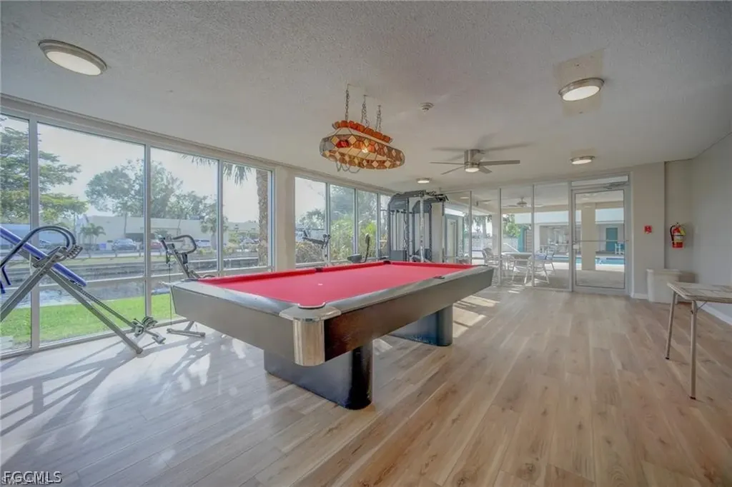 4803 Sunset Court Cape Coral FL 33904