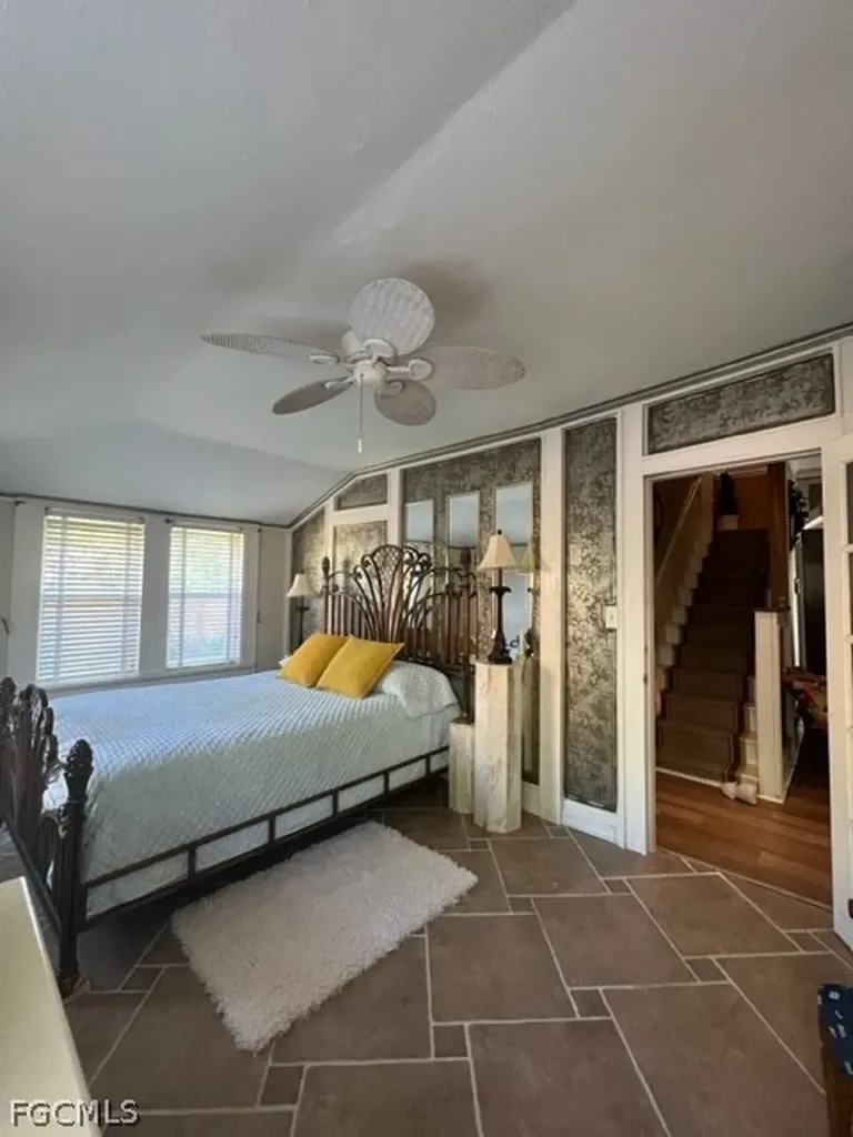 2579 2nd Street Fort Myers FL 33901