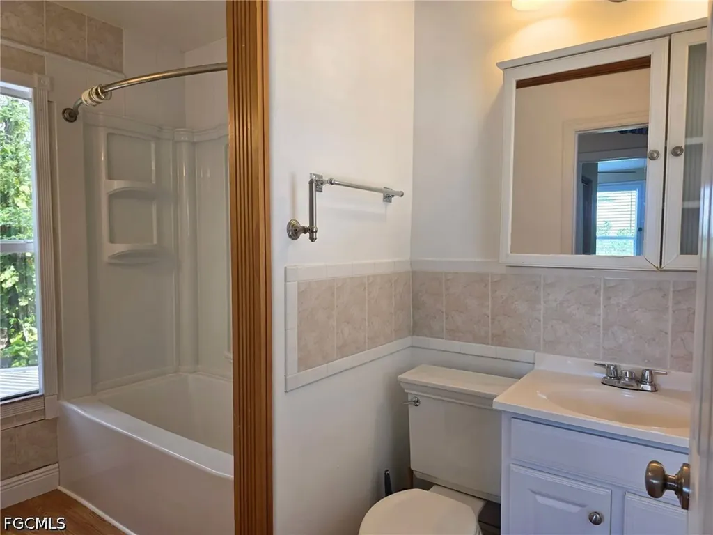 2579 2nd Street Fort Myers FL 33901
