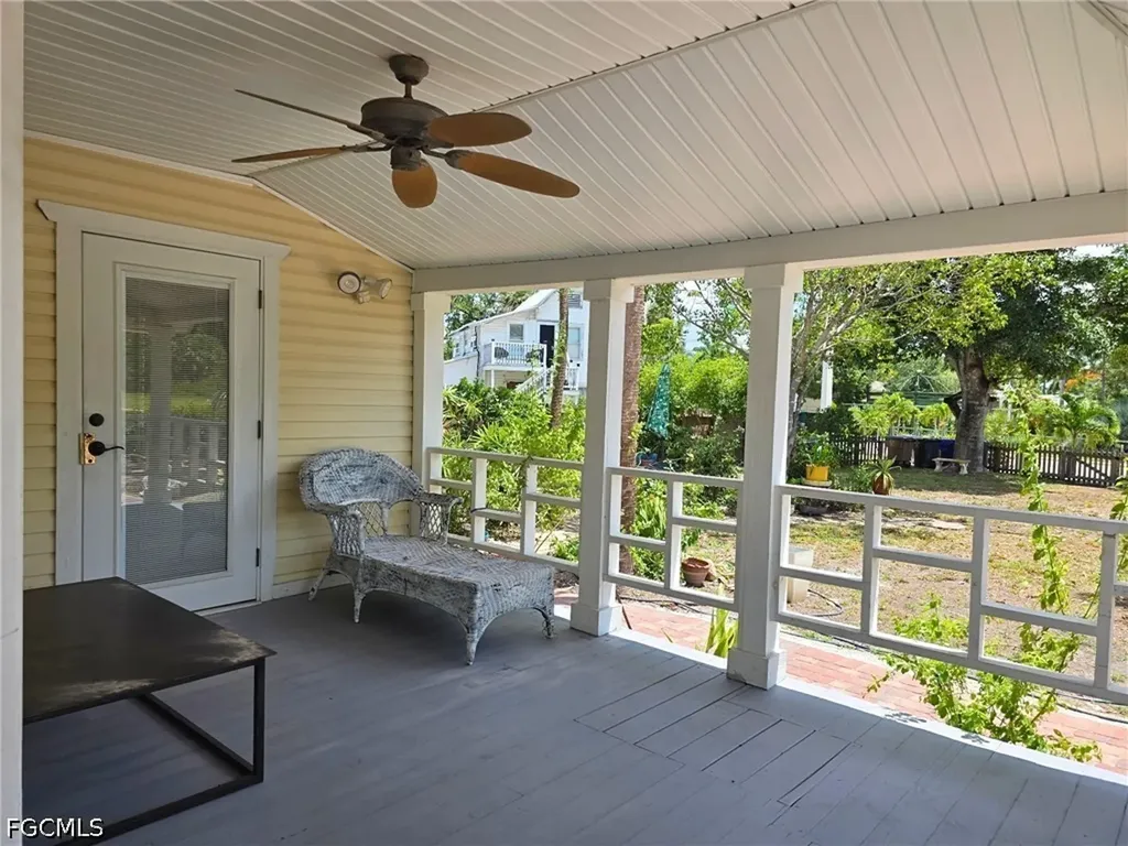 2579 2nd Street Fort Myers FL 33901