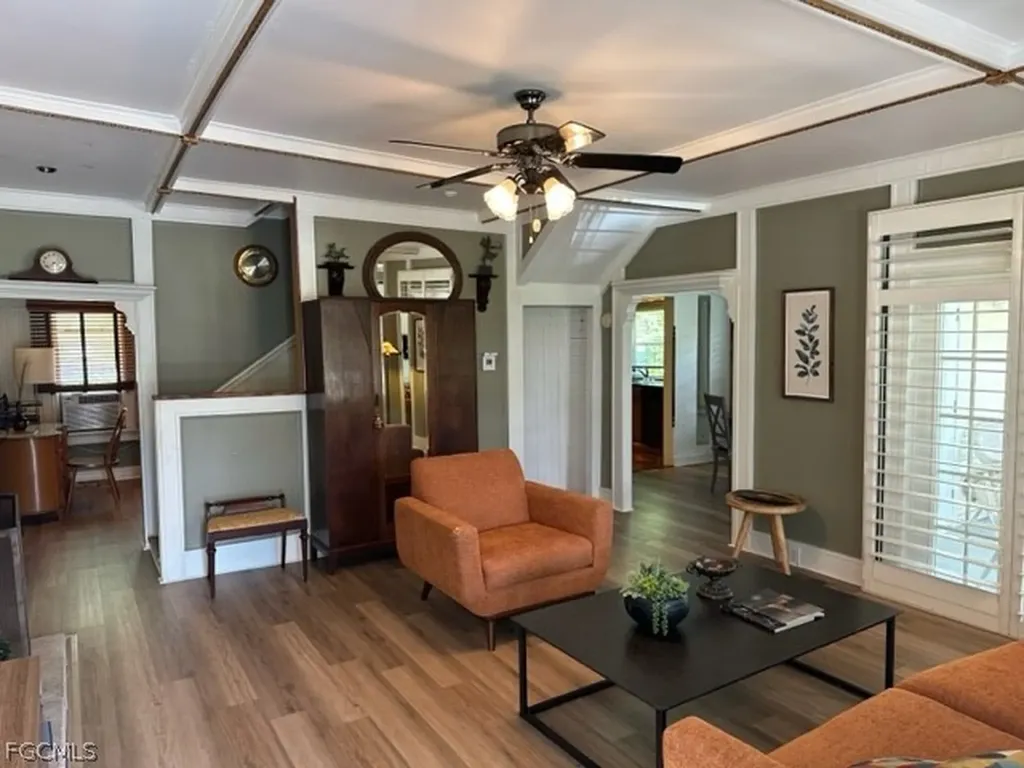 2579 2nd Street Fort Myers FL 33901