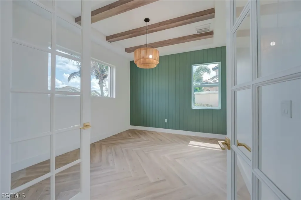 816 NW 39th Avenue Cape Coral FL 33993