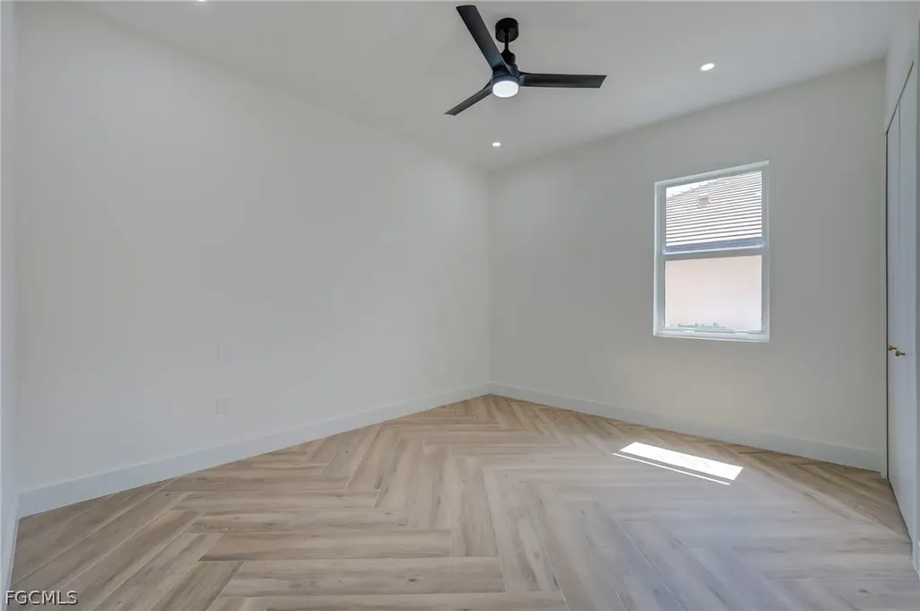 816 NW 39th Avenue Cape Coral FL 33993