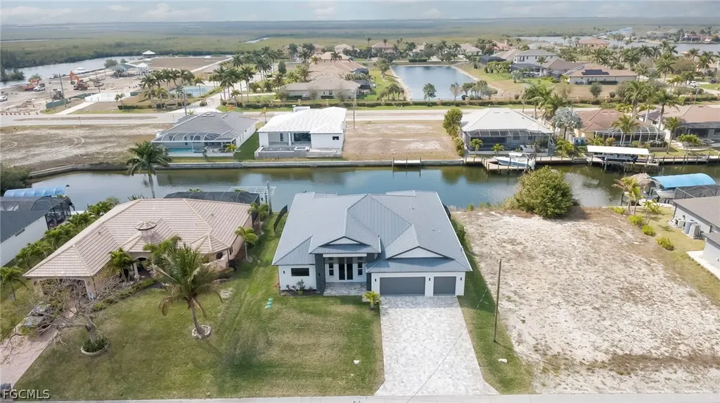 816 NW 39th Avenue Cape Coral FL 33993