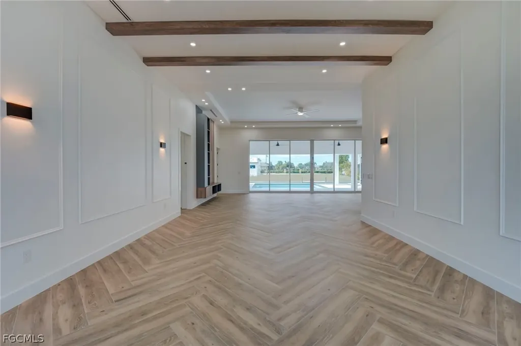 816 NW 39th Avenue Cape Coral FL 33993