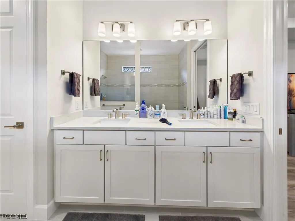19563 Utopia Lane Estero FL 33928
