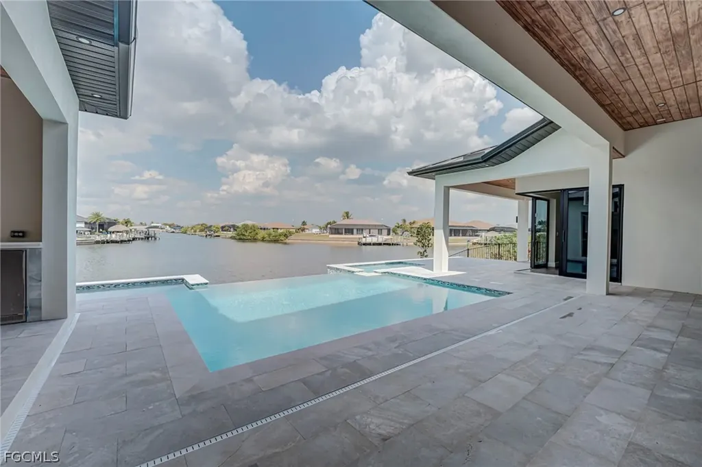 3413 NW 9th Terrace Cape Coral FL 33993