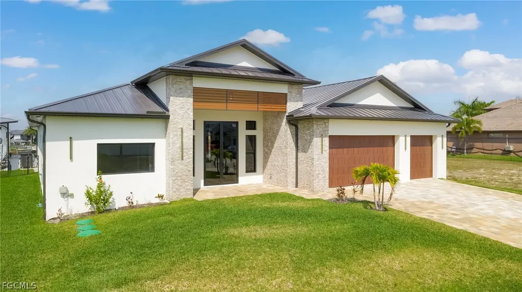 3413 NW 9th Terrace Cape Coral FL 33993