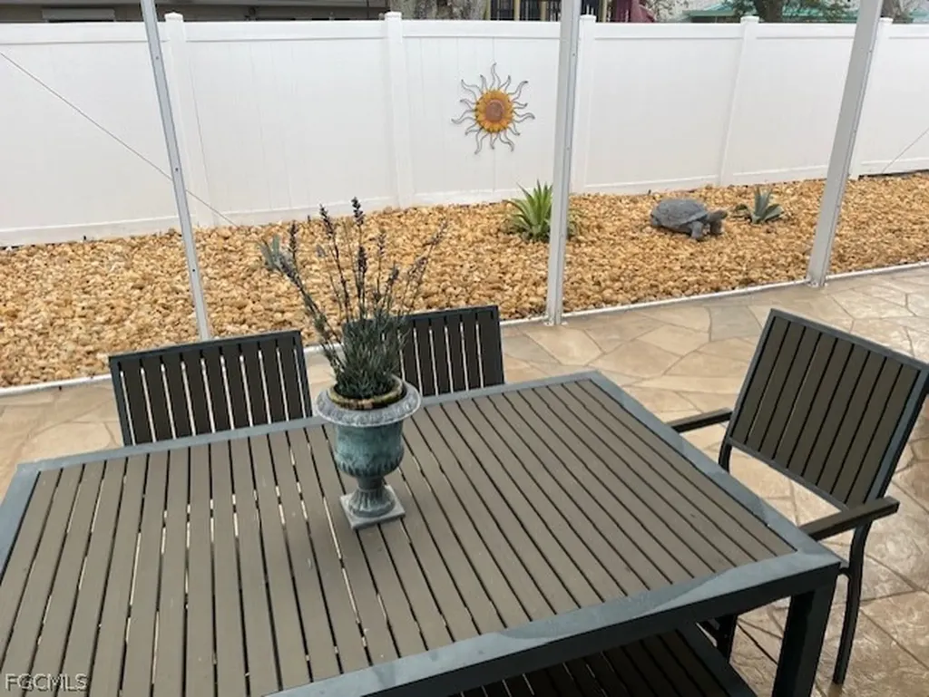 28053 Sunset Drive Bonita Springs FL 34134