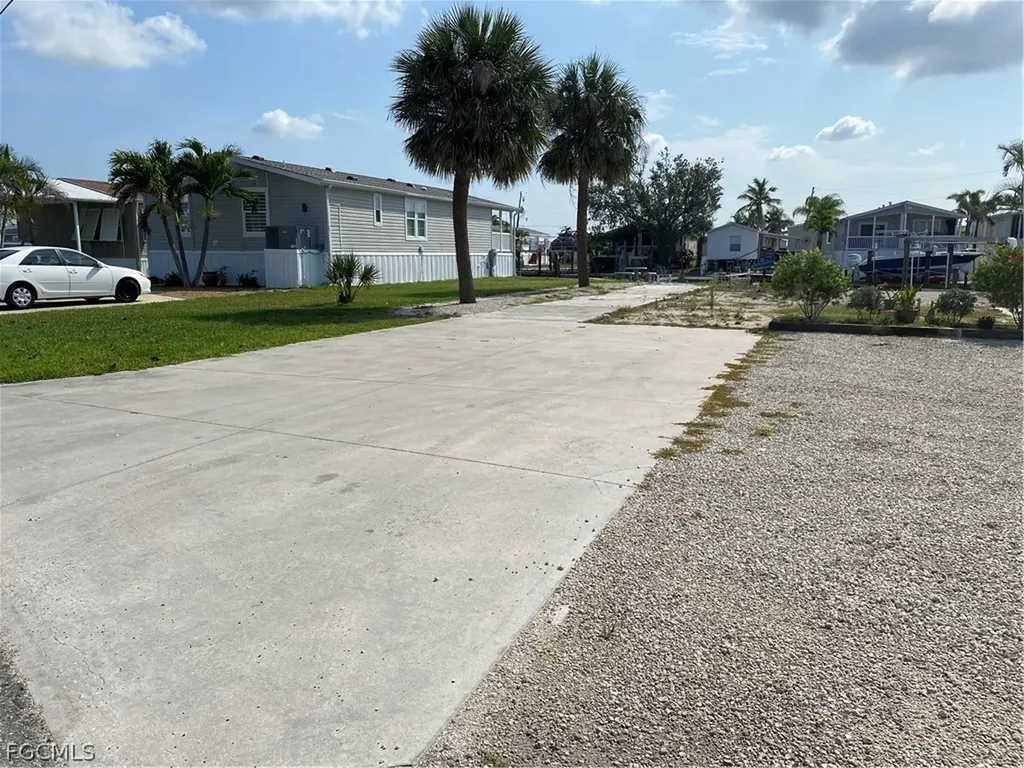 32 Nancy Lane Fort Myers Beach FL 33931