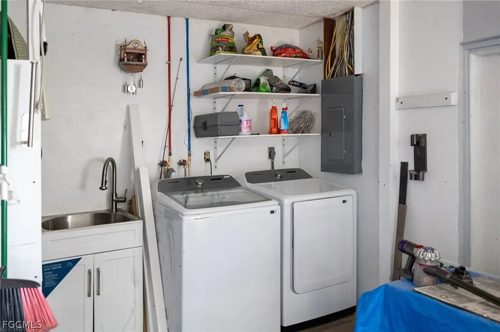 12490 Cristi Way Bokeelia FL 33922