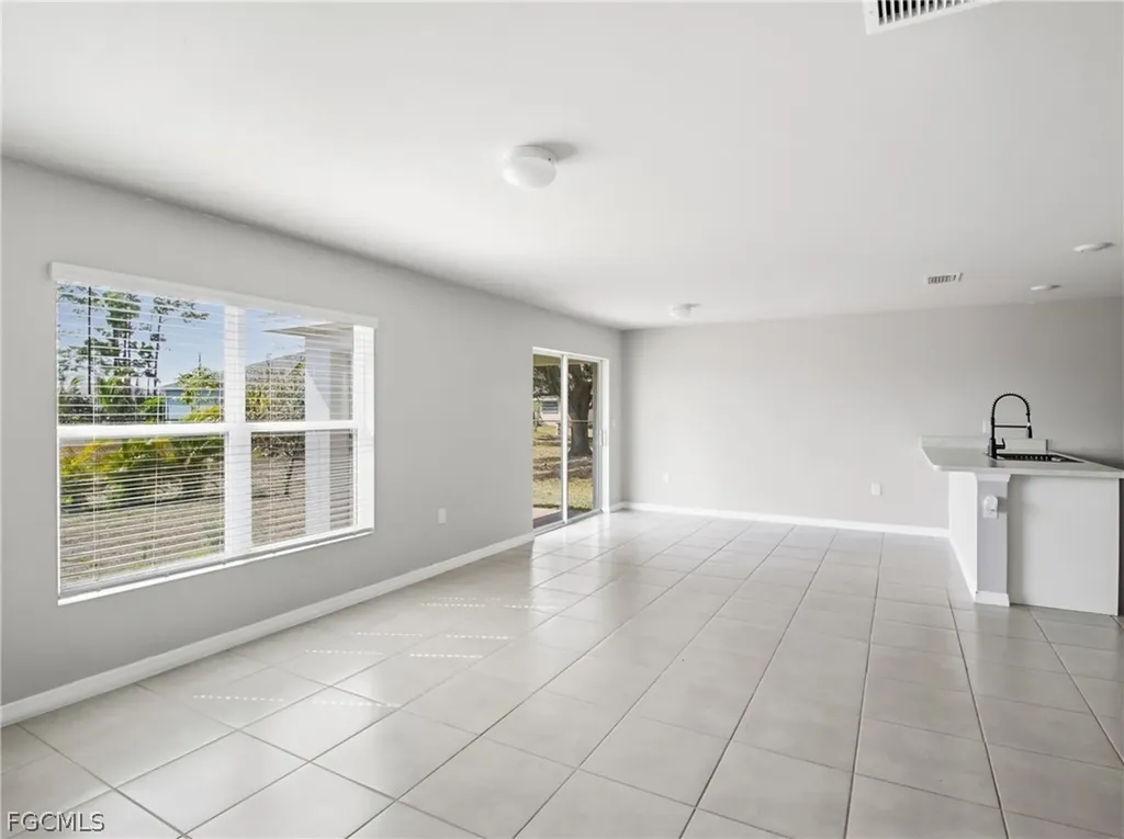 4214 NE 20th Court Cape Coral FL 33909