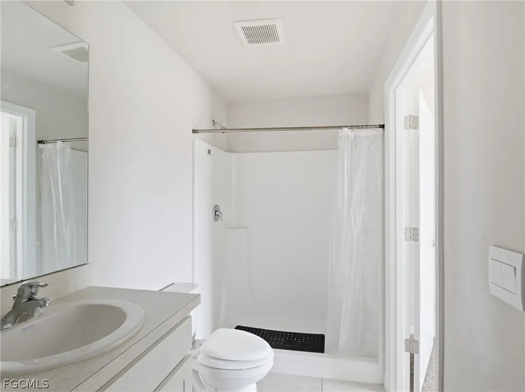 4214 NE 20th Court Cape Coral FL 33909