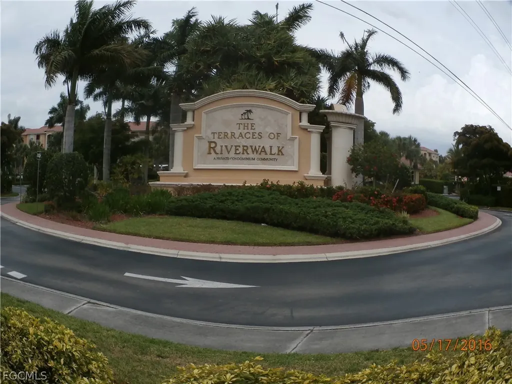 8341 Whiskey Preserve Circle Fort Myers FL 33919