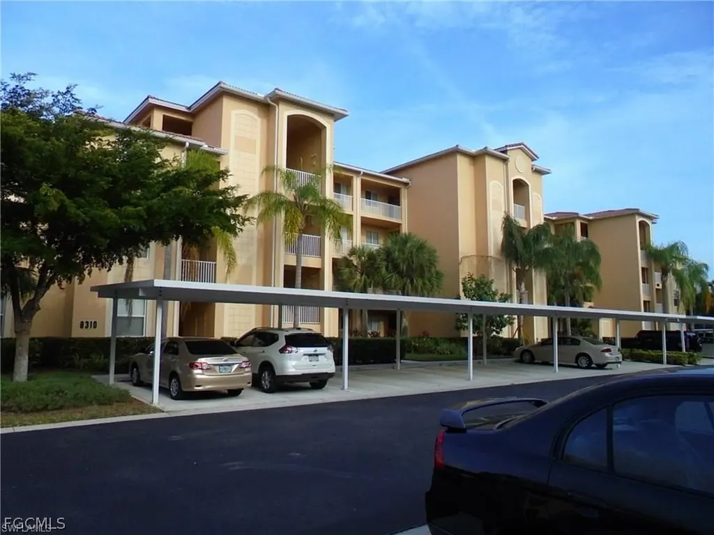 8341 Whiskey Preserve Circle Fort Myers FL 33919