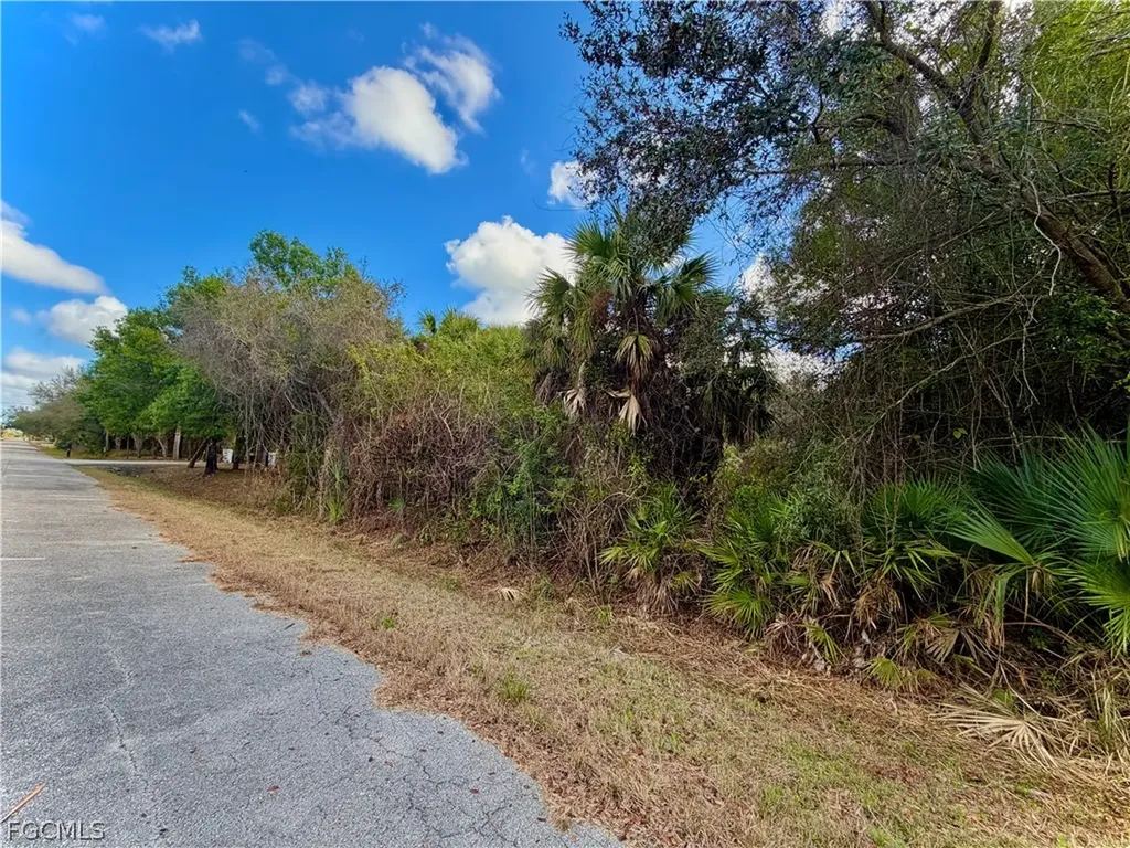 404 Cleveland Avenue Lehigh Acres FL 33972