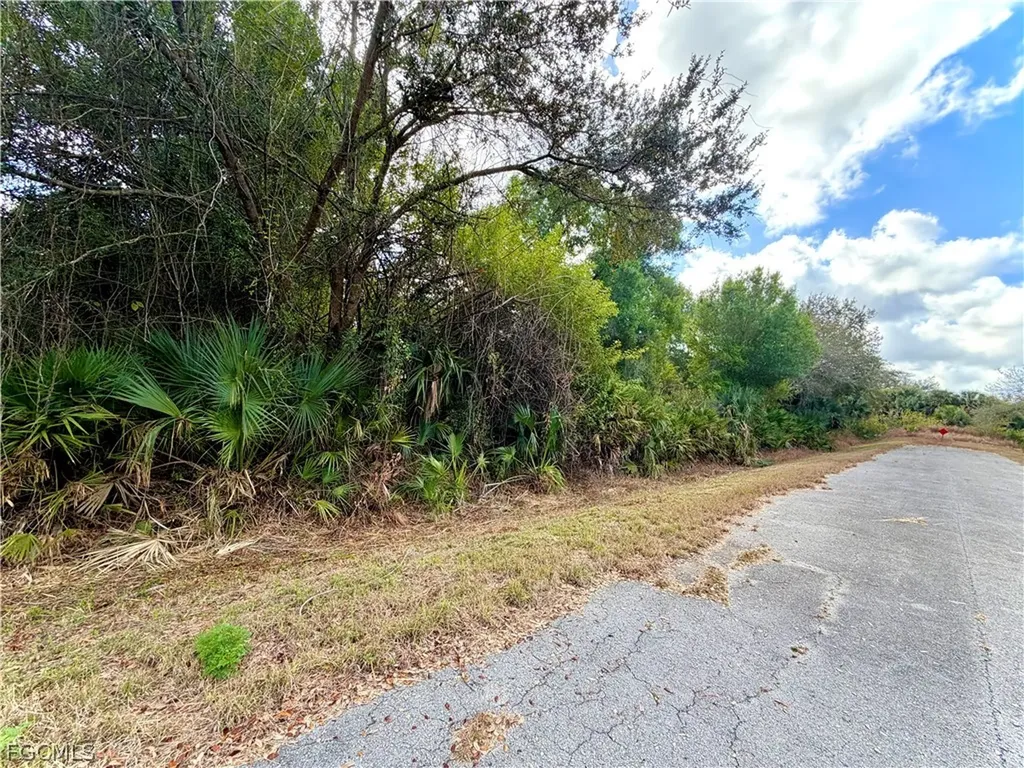 404 Cleveland Avenue Lehigh Acres FL 33972