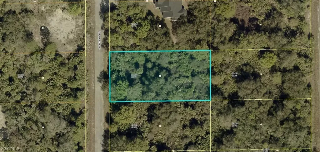 404 Cleveland Avenue Lehigh Acres FL 33972