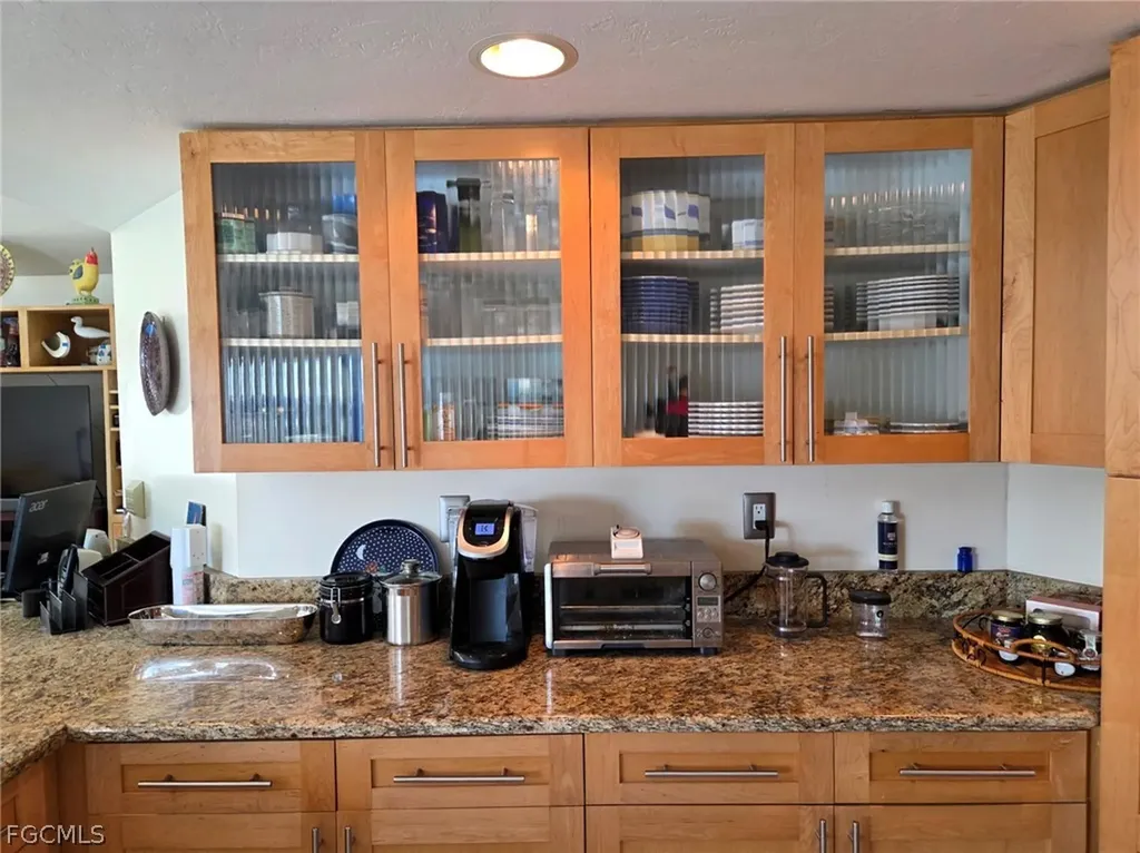 1926 SE 10th Place Cape Coral FL 33990