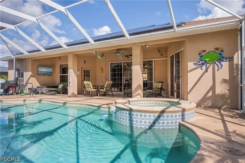 1230 SE 3rd Avenue Cape Coral FL 33990