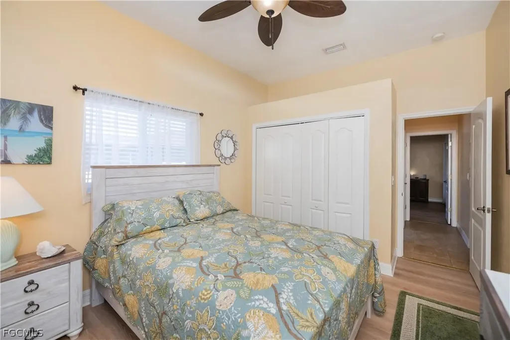 1230 SE 3rd Avenue Cape Coral FL 33990