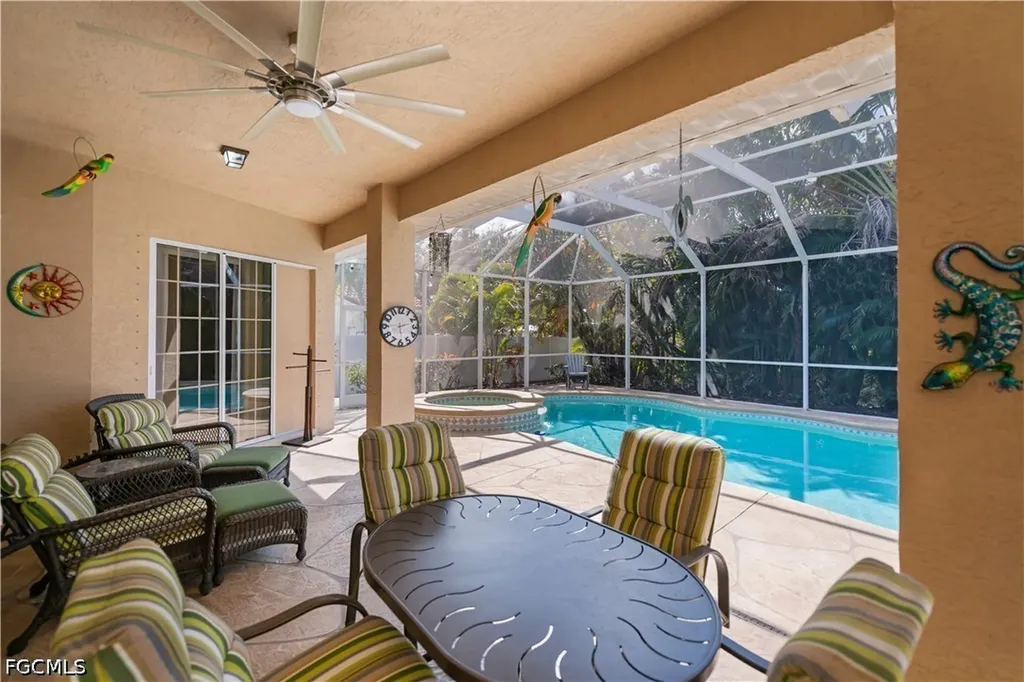 1230 SE 3rd Avenue Cape Coral FL 33990