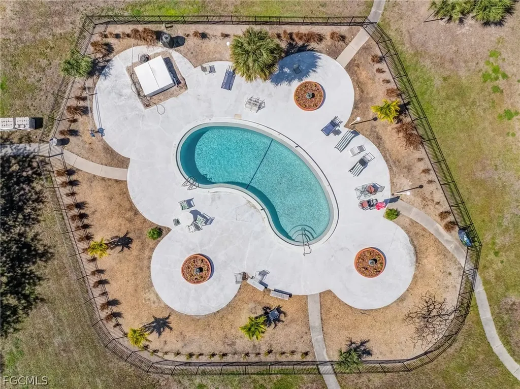 12498 Riverside Drive Fort Myers FL 33919