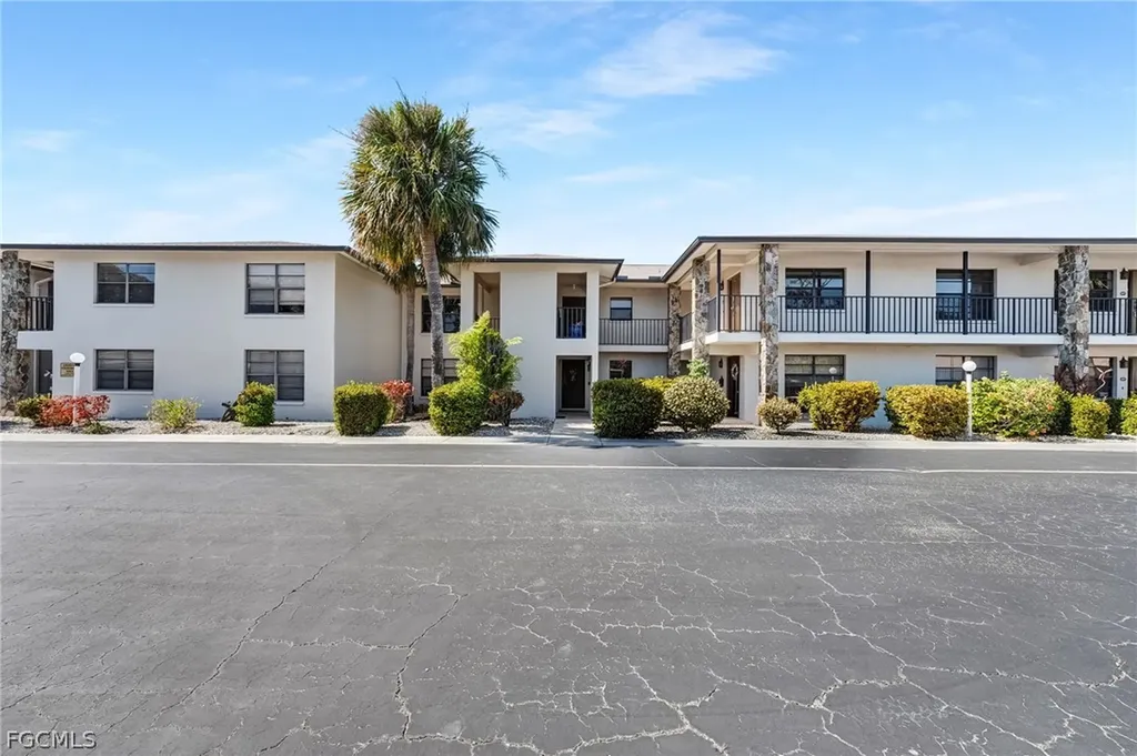12498 Riverside Drive Fort Myers FL 33919