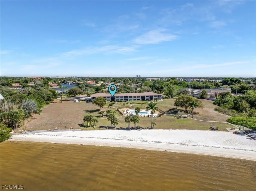 12498 Riverside Drive Fort Myers FL 33919