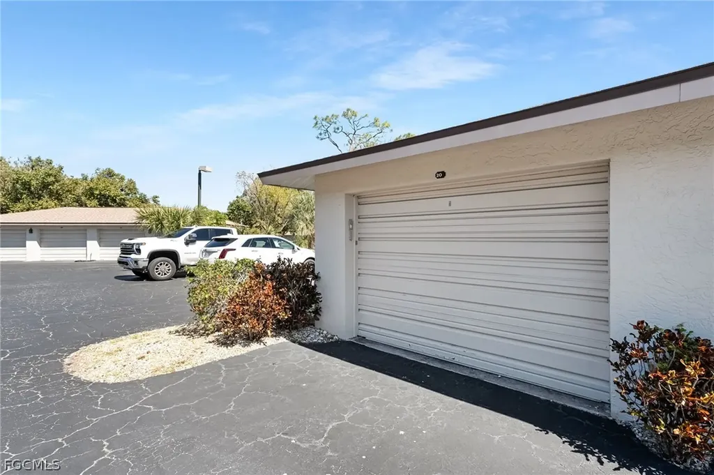 12498 Riverside Drive Fort Myers FL 33919