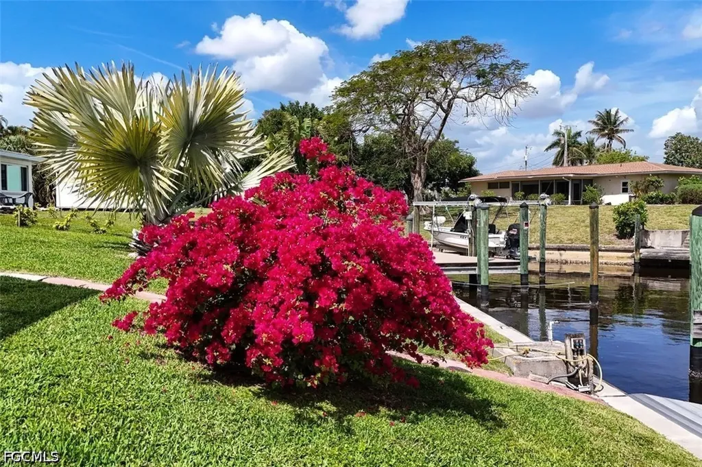 1721 SE 29th Lane Cape Coral FL 33904