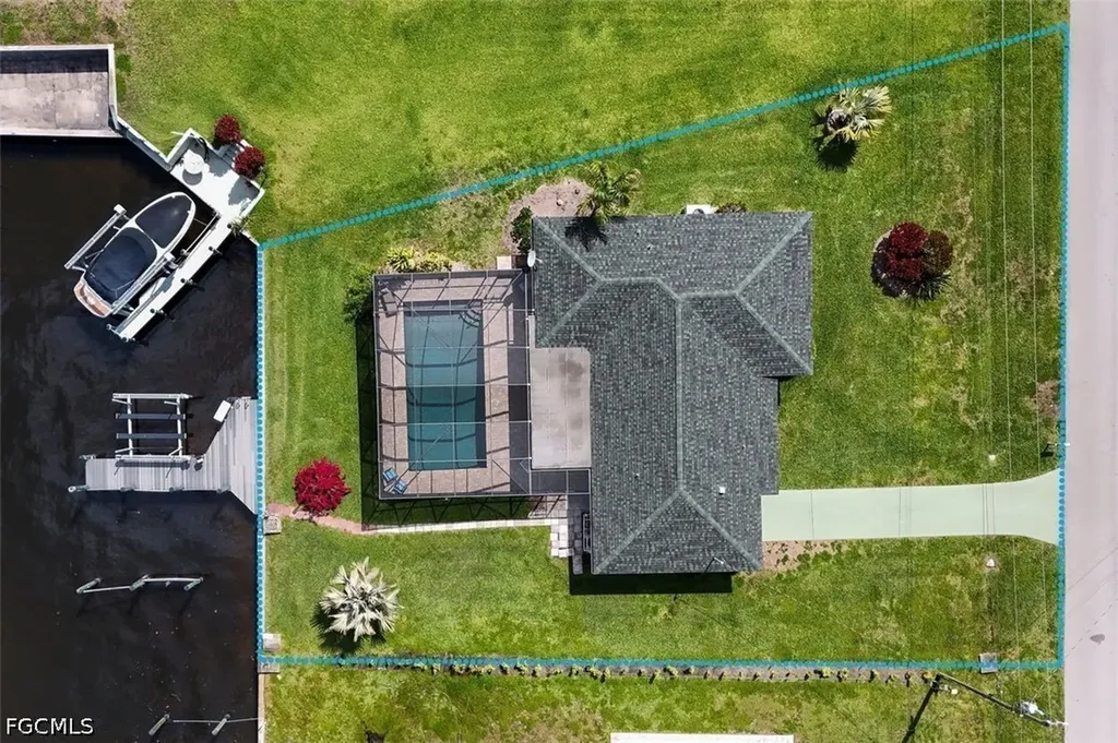 1721 SE 29th Lane Cape Coral FL 33904