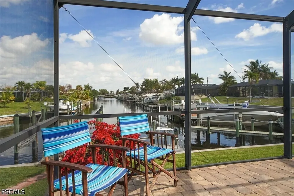 1721 SE 29th Lane Cape Coral FL 33904
